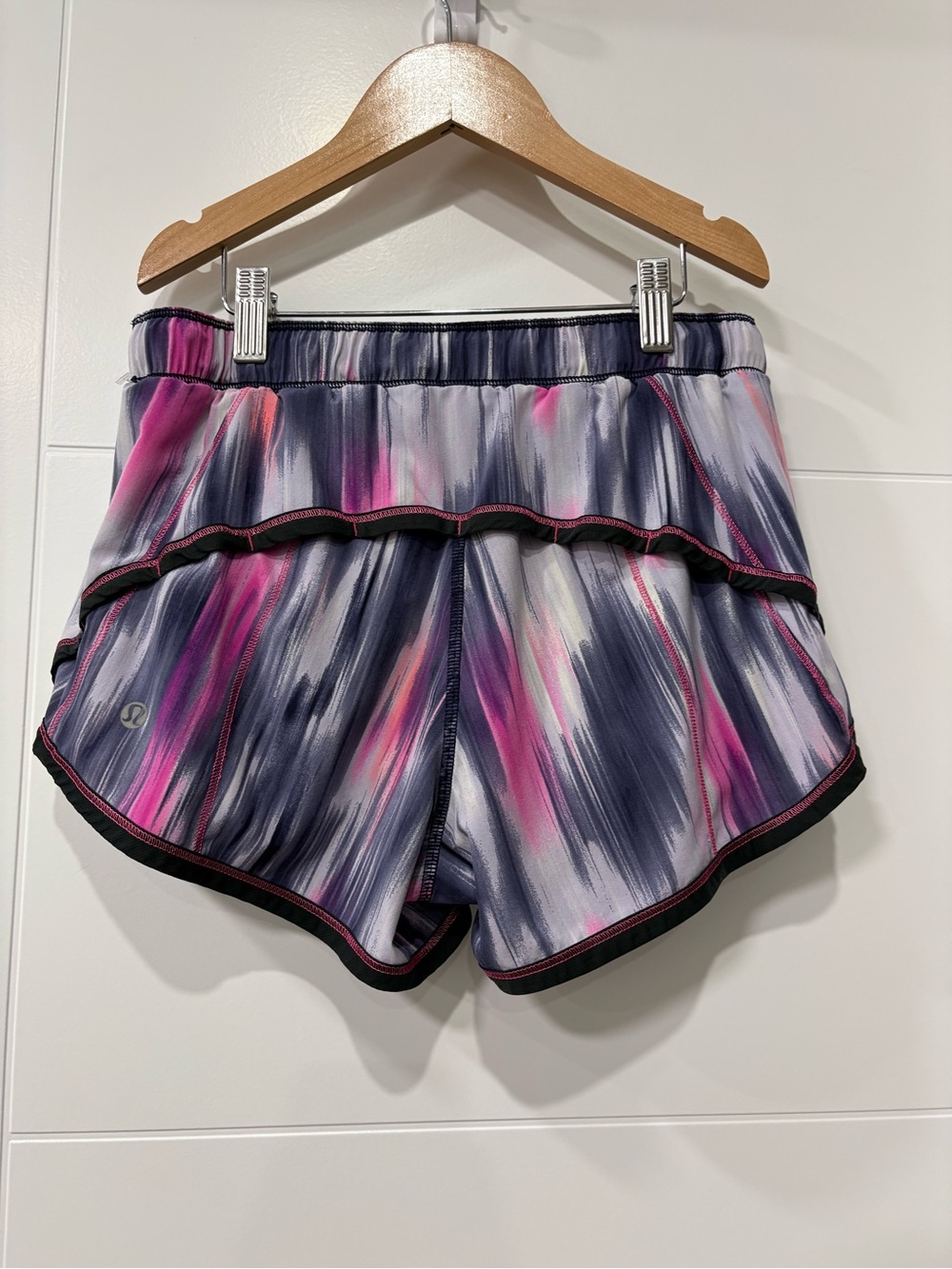lululemon athletica Women's Brushstroke Ruffle Hem Shorts in Pink, Purple, Gray